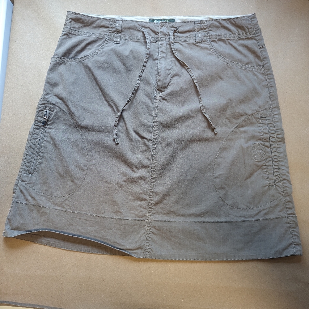 Eddie Bauer Skirt (Size 10)